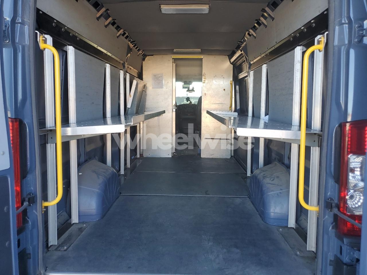 Photo 10 of 2020 RAM PROMASTER 3500 3500 HIGH (VIN 3C6URVJG5LE128611)