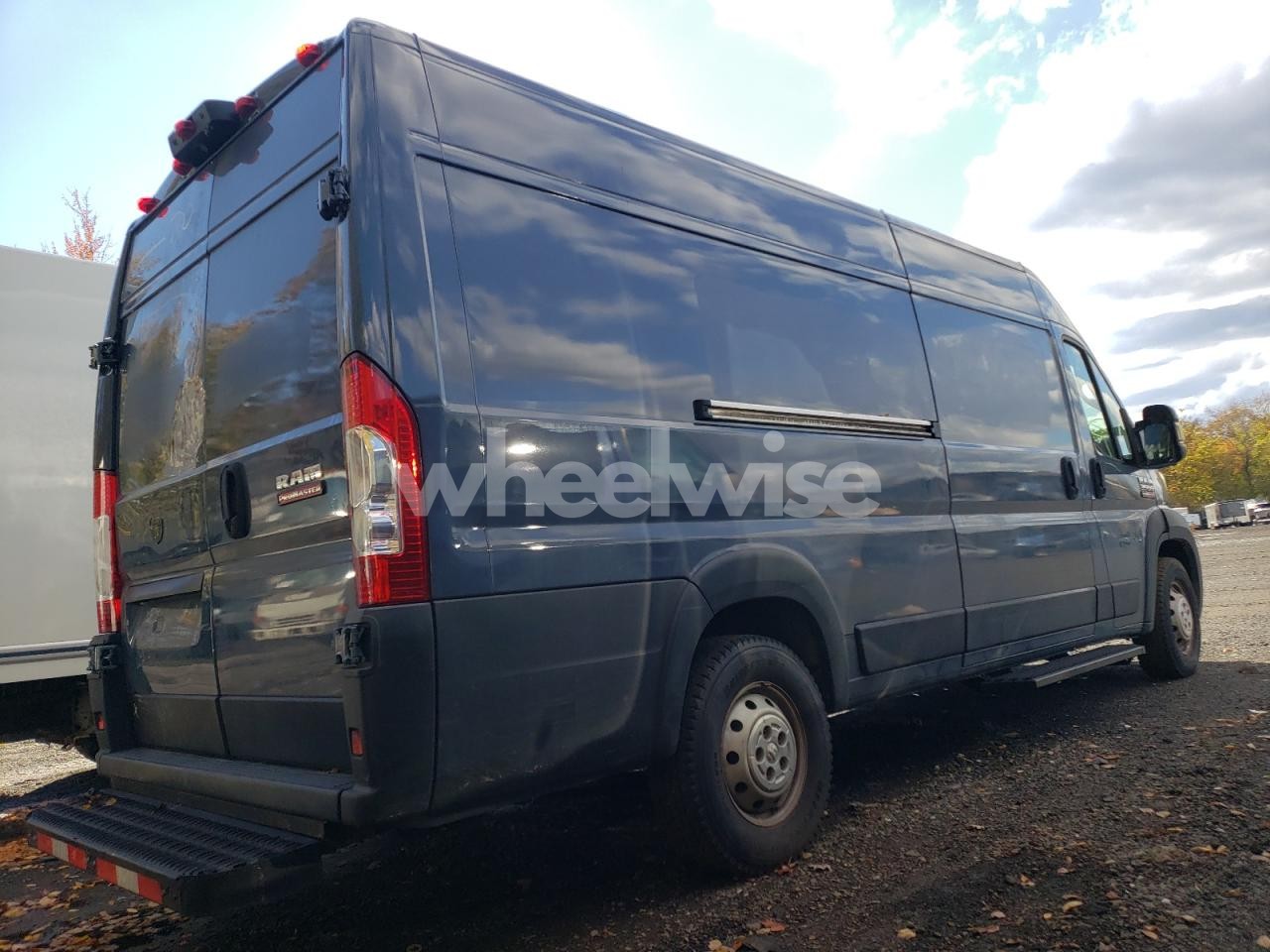 Photo 3 of 2020 RAM TRUCKS PROMASTER - DELIVERY VAN (VIN 3C6URVJG5LE129211)