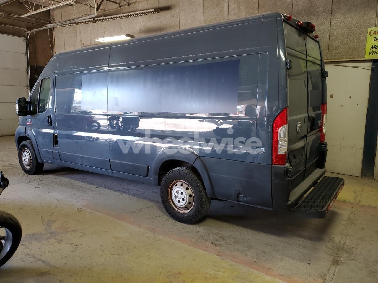 Photo 2 of 2020 RAM PROMASTER 3500 3500 HIGH (VIN 3C6URVJG5LE136580)
