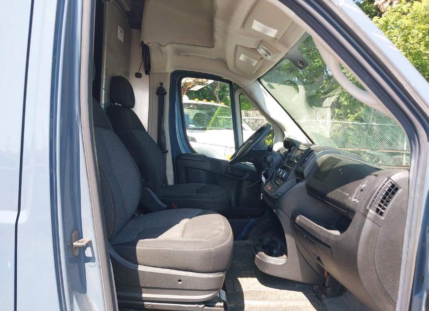 Photo 5 of 2019 Ram Promaster 3500 CARGO VAN HIGH ROOF 159 WB EXT (VIN 3C6URVJG6KE564348)