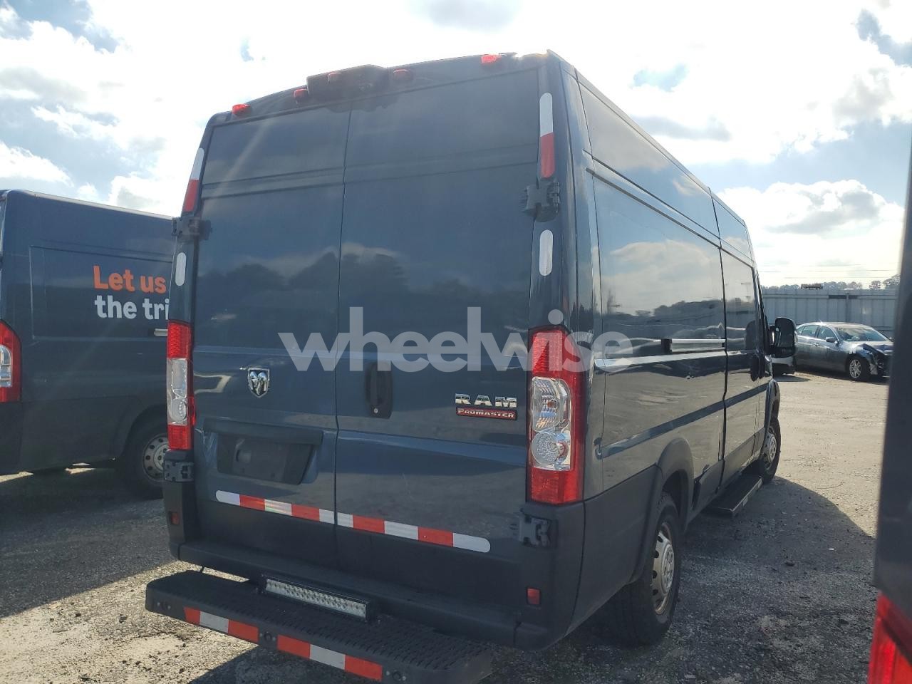 Photo 3 of 2020 RAM PROMASTER 3500 DELIVERY VAN (VIN 3C6URVJG7LE145264)