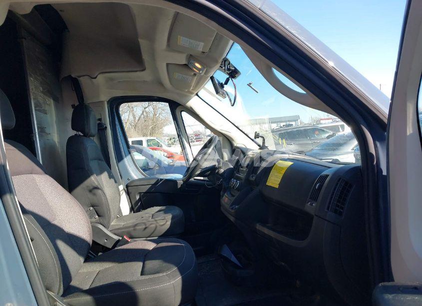 Photo 5 of 2019 Ram Promaster 3500 CARGO VAN HIGH ROOF 159 WB EXT (VIN 3C6URVJG9KE542330)