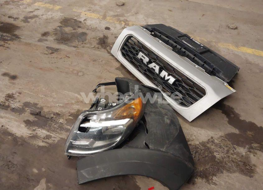 Photo 12 of 2019 Ram Promaster 3500 CARGO VAN HIGH ROOF 159 WB EXT (VIN 3C6URVJG9KE562013)