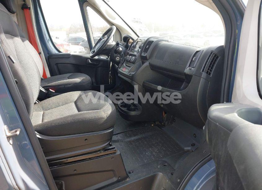 Photo 5 of 2019 Ram Promaster 3500 CARGO VAN HIGH ROOF 159 WB EXT (VIN 3C6URVJGXKE564353)