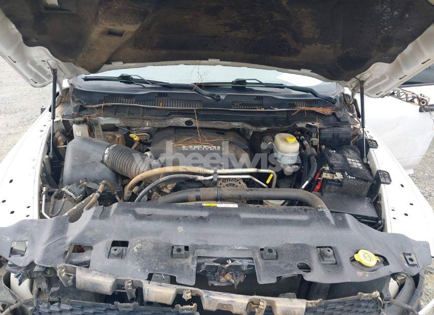 Photo 10 of 2018 Ram 2500 TRADESMAN 4X2 8' BOX (VIN 3C7WR4HJ2JG253700)