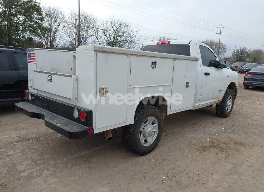 Photo 4 of 2022 Ram 2500 TRADESMAN 4X4 8' BOX (VIN 3C7WR5AJ1NG253788)