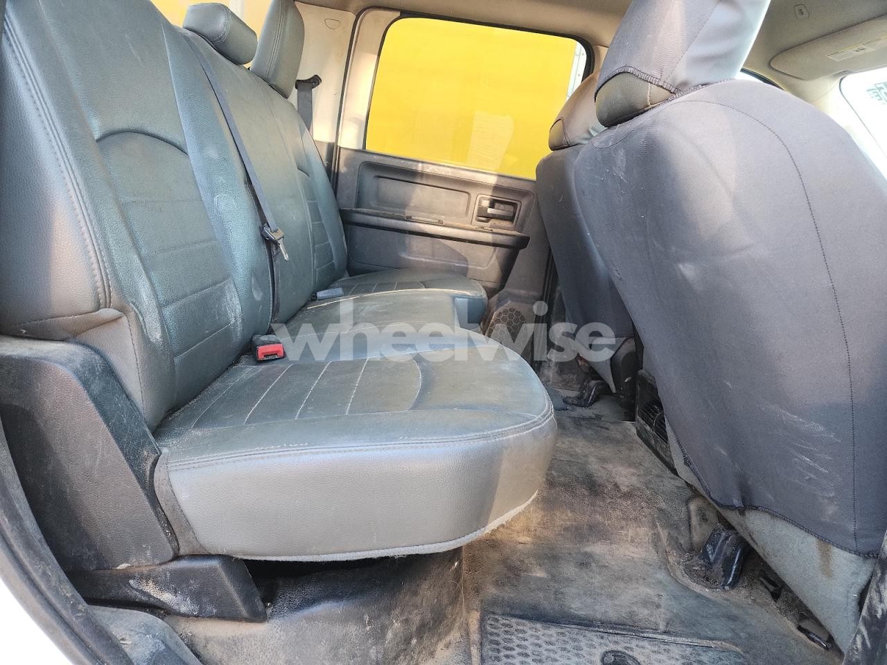 Photo 10 of 2017 RAM 2500 UTILITY / SERVICE TRUCK (VIN 3C7WR5HT4HG558360)