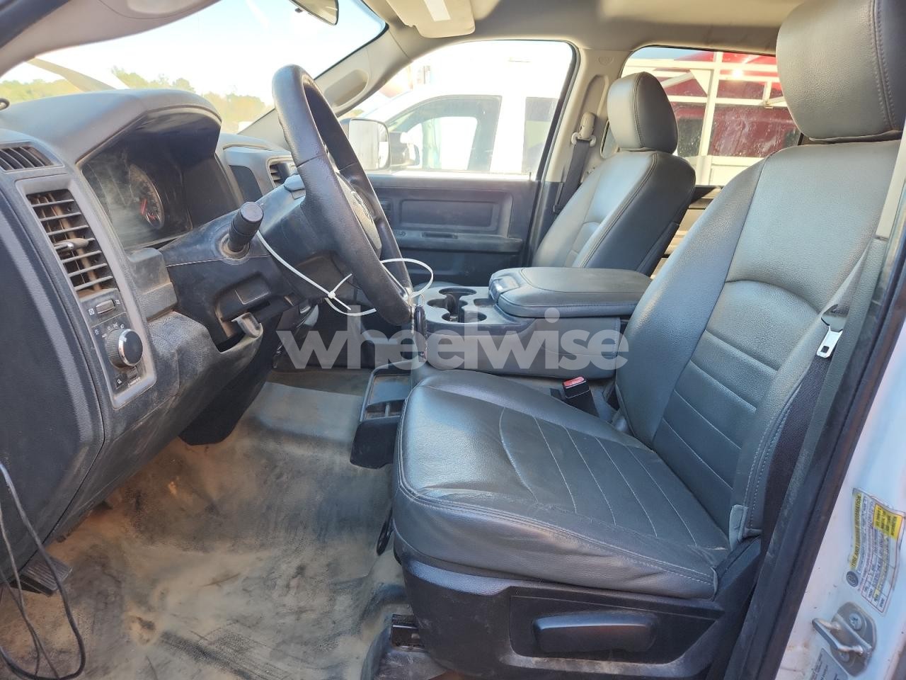 Photo 7 of 2017 RAM 2500 UTILITY / SERVICE TRUCK (VIN 3C7WR5HT6HG558361)