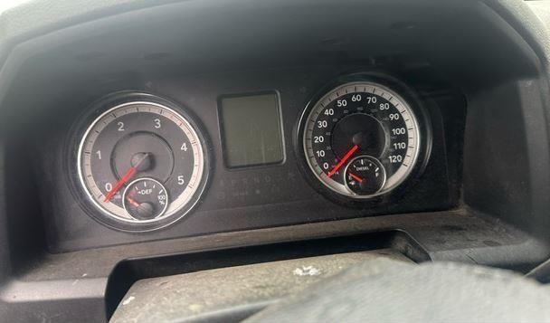 Photo 5 of 2017 Ram 3500 CHASSIS TRADESMAN/SLT/LARAMIE (VIN 3C7WRCBL8HG619982)