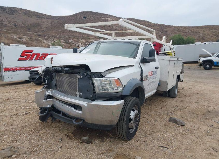 Photo 2 of 2018 Ram 4500 CHASSIS TRADESMAN/SLT (VIN 3C7WRKBL8JG270824)