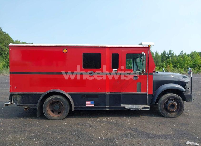 Photo 13 of 2015 Ram 5500 CHASSIS TRADESMAN/SLT (VIN 3C7WRMAJ6FG569568)