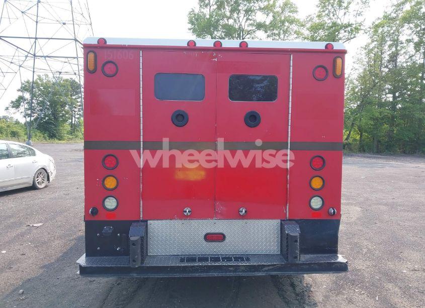 Photo 15 of 2015 Ram 5500 CHASSIS TRADESMAN/SLT (VIN 3C7WRMAJ6FG569568)