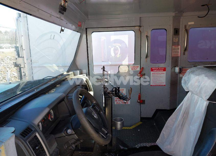 Photo 6 of 2014 Ram 5500 CHASSIS TRADESMAN/SLT (VIN 3C7WRMAL1EG217224)