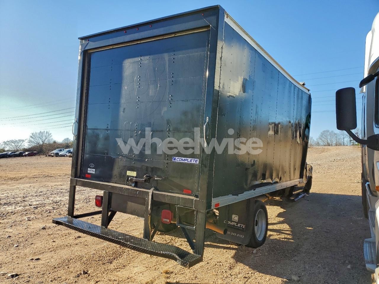 Photo 3 of 2022 RAM 5500 BOX TRUCK (VIN 3C7WRMDL1NG337570)