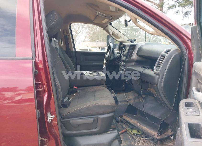 Photo 7 of 2019 Ram 5500 CHASSIS TRADESMAN/SLT/LARAMIE/LIMITED (VIN 3C7WRMFL7KG610360)