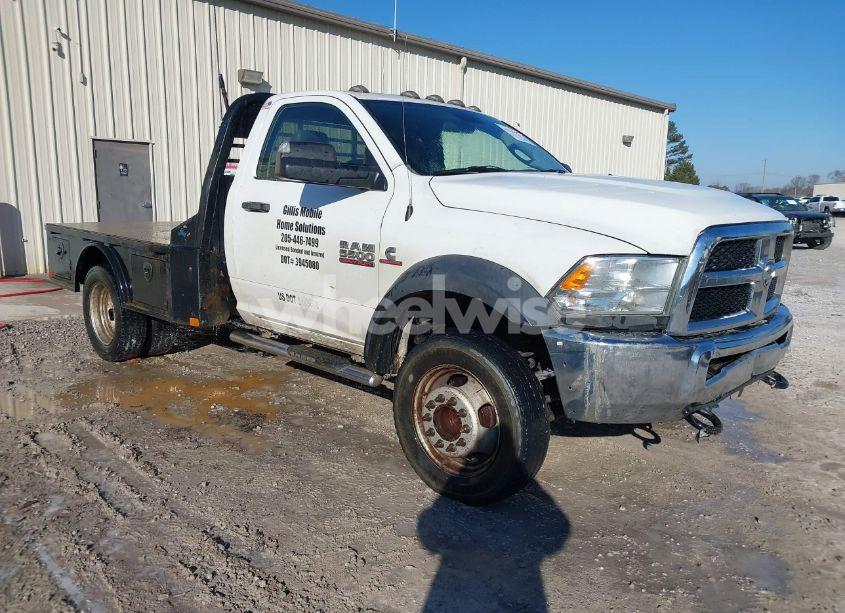 2016 Ram 5500 CHASSIS TRADESMAN/SLT (VIN 3C7WRNAL7GG179717) main photo