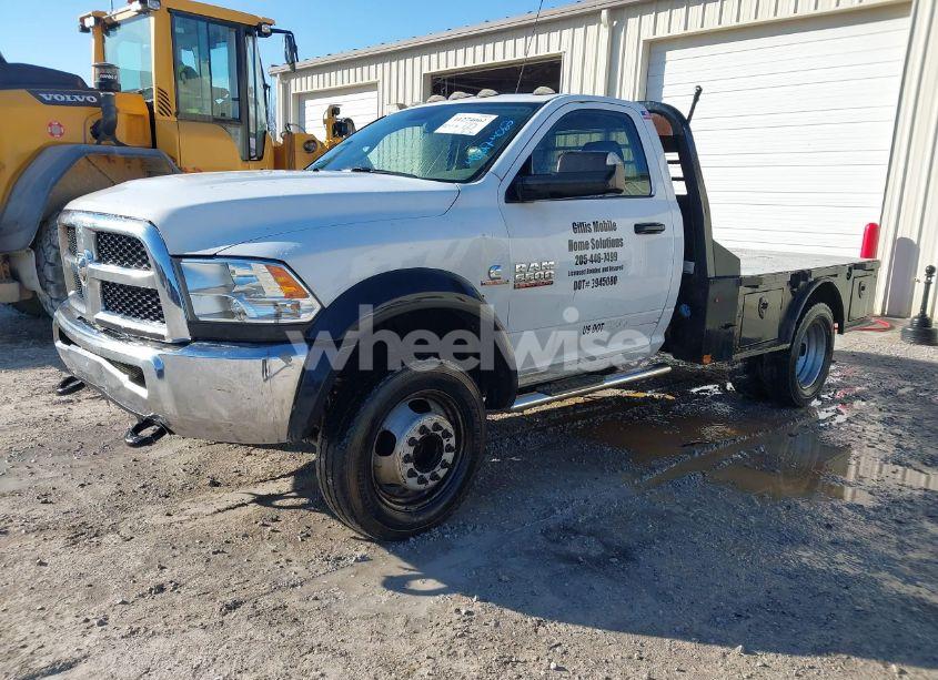Photo 2 of 2016 Ram 5500 CHASSIS TRADESMAN/SLT (VIN 3C7WRNAL7GG179717)