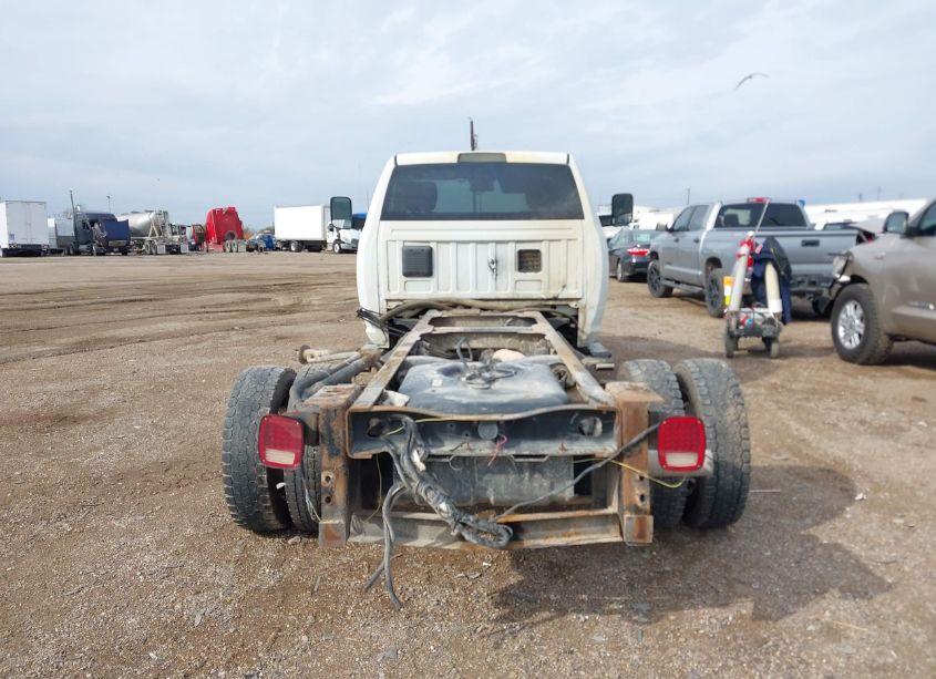 Photo 15 of 2018 Ram 5500 CHASSIS TRADESMAN/SLT (VIN 3C7WRNBL2JG269525)