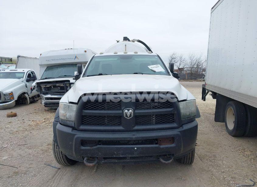 Photo 11 of 2018 Ram 5500 CHASSIS TRADESMAN/SLT (VIN 3C7WRNBL3JG185374)