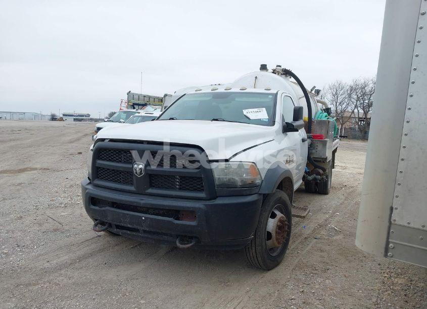Photo 2 of 2018 Ram 5500 CHASSIS TRADESMAN/SLT (VIN 3C7WRNBL3JG185374)