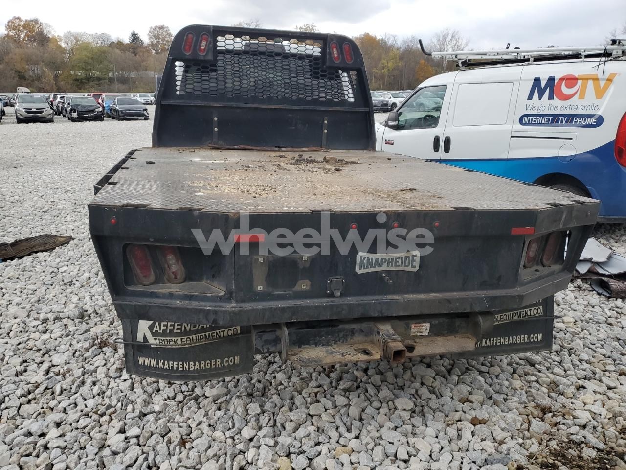 Photo 6 of 2018 RAM 5500 FLATBED TRUCK (VIN 3C7WRNEL4JG391878)