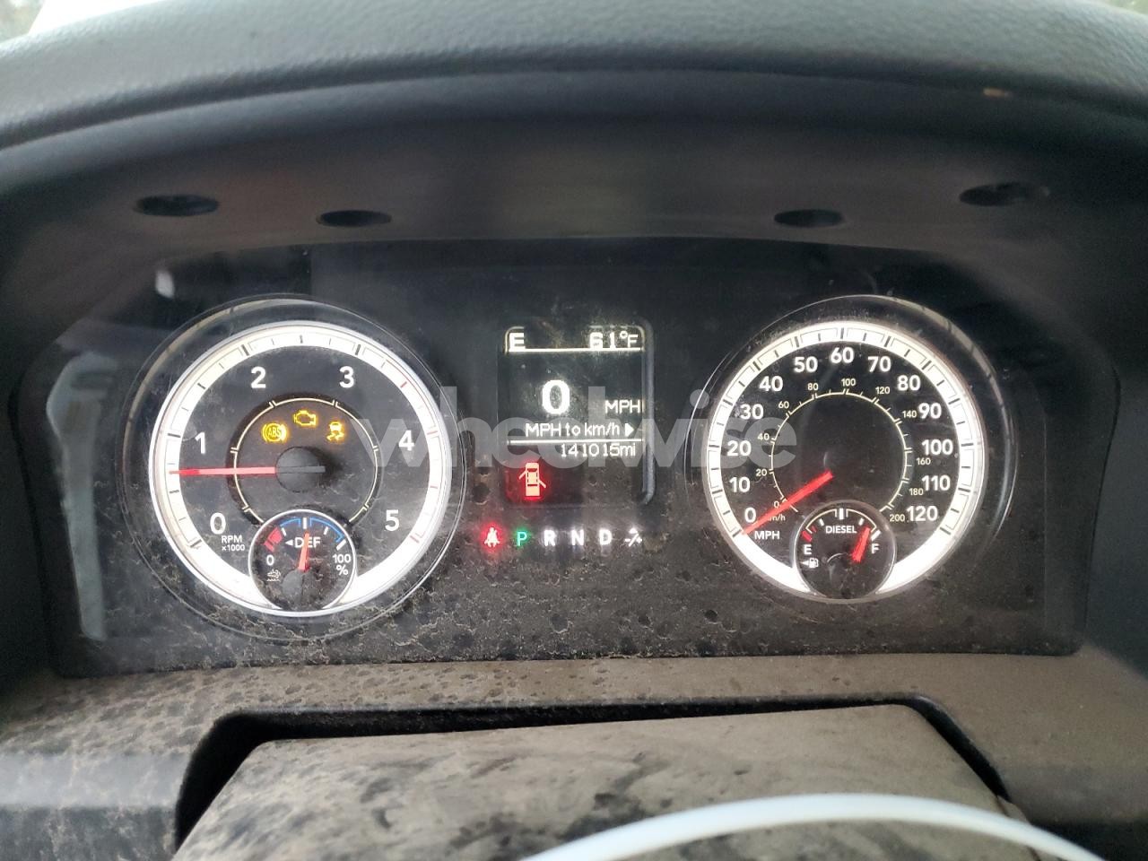 Photo 9 of 2018 RAM 5500 FLATBED TRUCK (VIN 3C7WRNEL4JG391878)