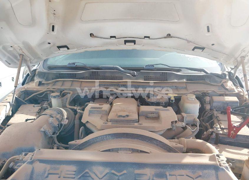 Photo 8 of 2014 Ram 5500 CHASSIS TRADESMAN/SLT/LARAMIE (VIN 3C7WRNFL2EG254412)