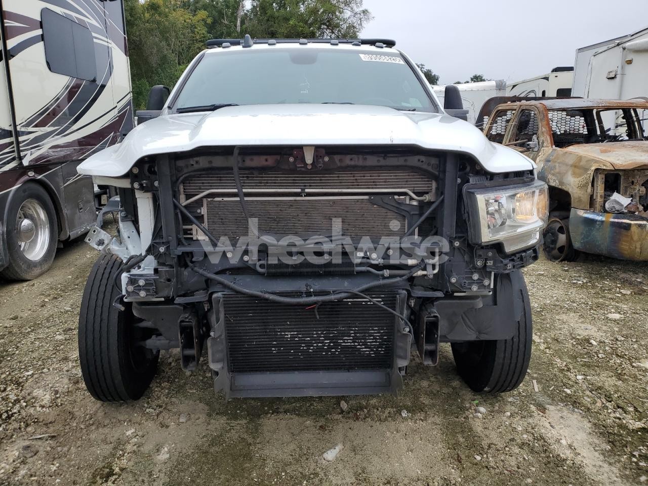 Photo 5 of 2024 RAM 5500 UTILITY / SERVICE TRUCK (VIN 3C7WRNFL5RG254894)