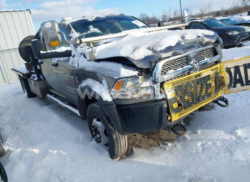 2014 Ram 5500 CHASSIS TRADESMAN/SLT/LARAMIE (VIN 3C7WRNFLXEG122966) main photo