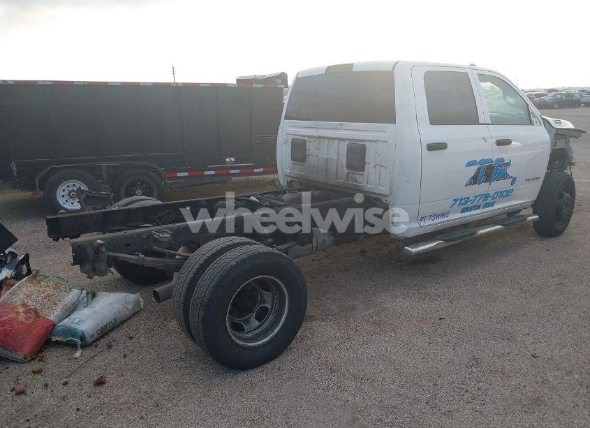 Photo 4 of 2019 Ram 3500 CHASSIS TRADESMAN/SLT/LARAMIE/LIMITED (VIN 3C7WRSCL0KG665208)