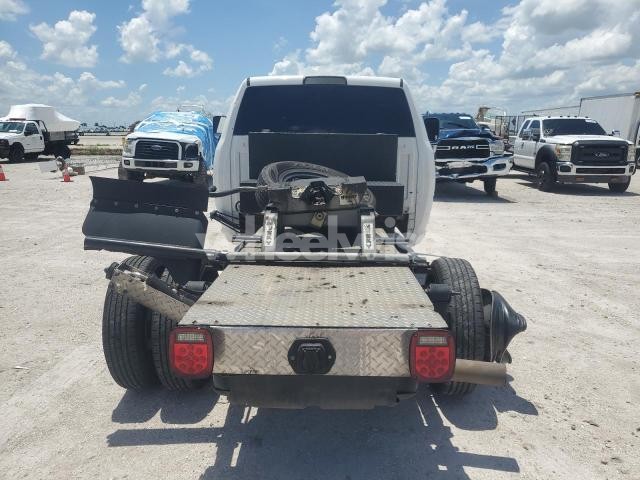 Photo 10 of 2018 RAM 3500 (VIN 3C7WRSCL1JG325161)