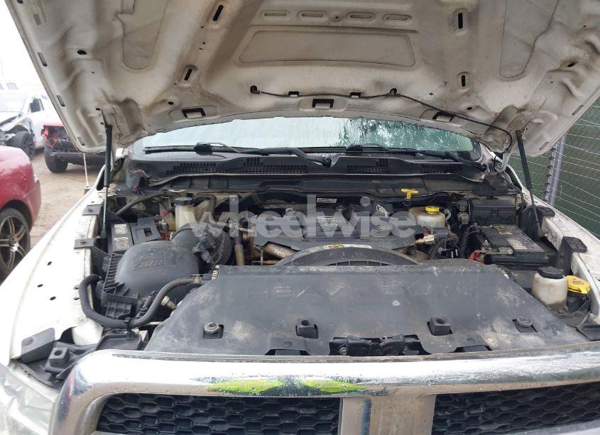 Photo 9 of 2016 Ram 3500 CHASSIS TRADESMAN/SLT/LARAMIE (VIN 3C7WRSCL2GG234828)