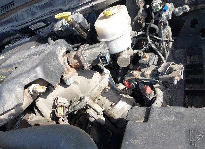 Photo 11 of 2018 Ram 3500 CHASSIS TRADESMAN/SLT/LARAMIE (VIN 3C7WRSCL4JG165762)