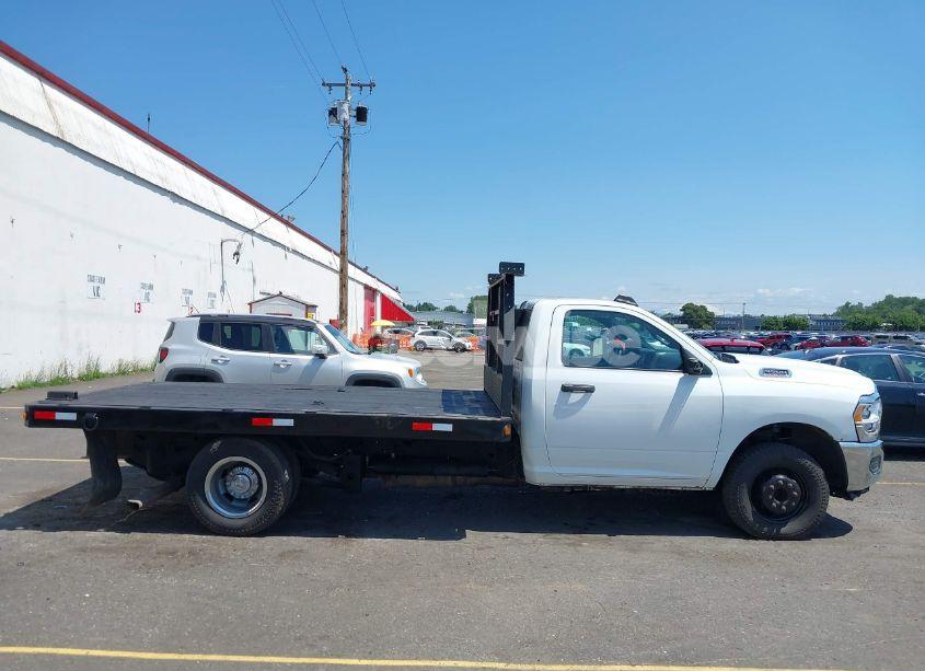 Photo 13 of 2021 Ram 3500 CHASSIS (VIN 3C7WRTBL4MG522126)