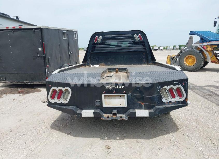 Photo 15 of 2018 Ram 3500 CHASSIS TRADESMAN/SLT/LARAMIE (VIN 3C7WRTCL2JG134242)