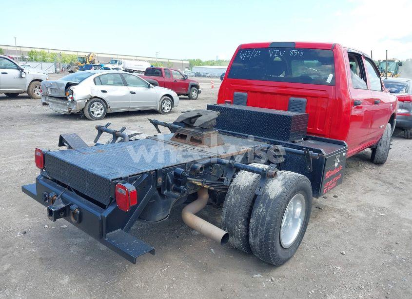 Photo 4 of 2020 Ram 3500 CHASSIS TRADESMAN/SLT/LARAMIE/LIMITED (VIN 3C7WRTCL4LG242977)
