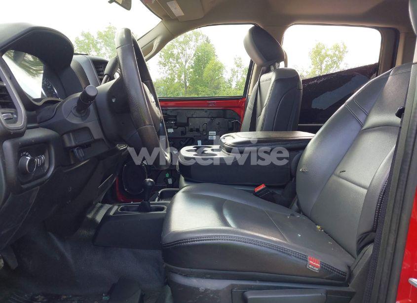 Photo 6 of 2020 Ram 3500 CHASSIS TRADESMAN/SLT/LARAMIE/LIMITED (VIN 3C7WRTCL4LG242977)