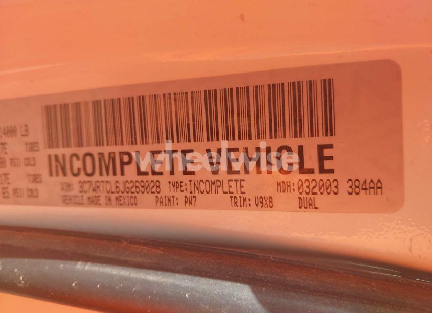 Photo 8 of 2018 Ram 3500 CHASSIS TRADESMAN/SLT/LARAMIE (VIN 3C7WRTCL6JG269028)