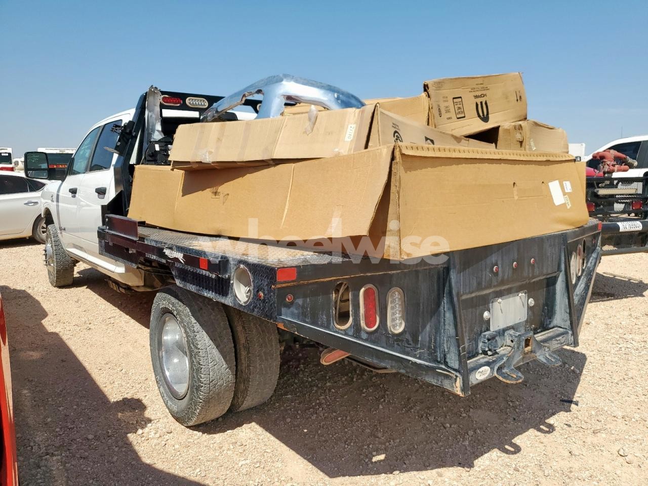 Photo 2 of 2024 RAM 3500 (VIN 3C7WRTCL6RG336139)