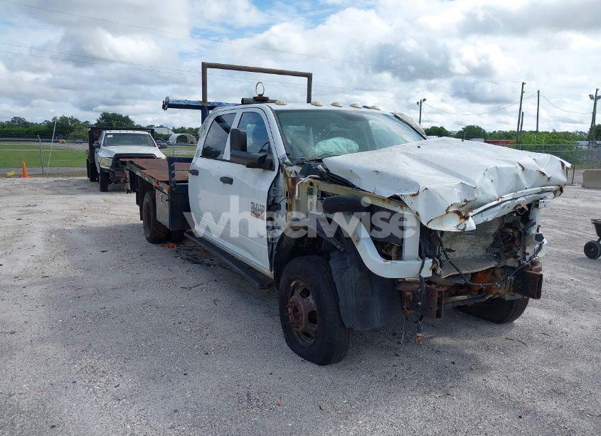 2014 Ram 3500 CHASSIS TRADESMAN/SLT/LARAMIE (VIN 3C7WRTCL7EG301829) main photo