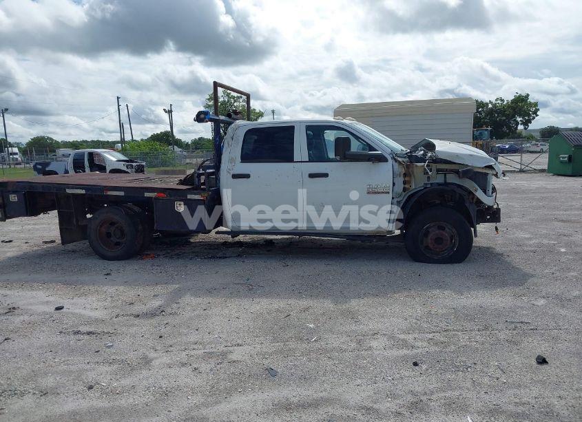 Photo 12 of 2014 Ram 3500 CHASSIS TRADESMAN/SLT/LARAMIE (VIN 3C7WRTCL7EG301829)