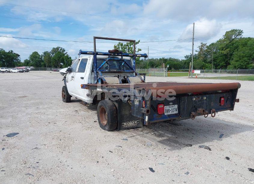 Photo 3 of 2014 Ram 3500 CHASSIS TRADESMAN/SLT/LARAMIE (VIN 3C7WRTCL7EG301829)