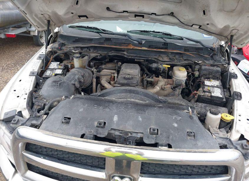 Photo 9 of 2016 Ram 3500 CHASSIS TRADESMAN/SLT/LARAMIE (VIN 3C7WRTCL7GG112732)