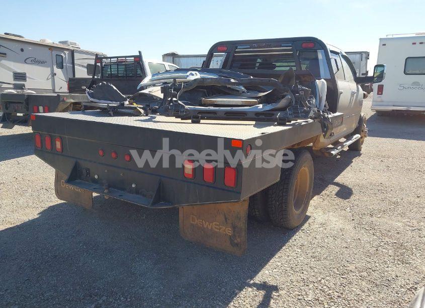 Photo 4 of 2014 Ram 3500 CHASSIS TRADESMAN/SLT/LARAMIE (VIN 3C7WRTCL8EG226817)