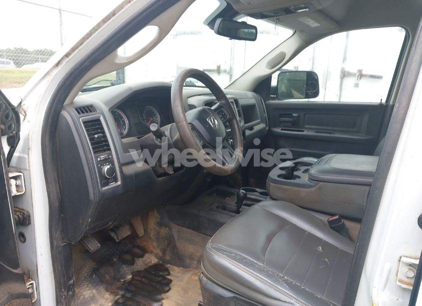 Photo 7 of 2016 Ram 3500 CHASSIS TRADESMAN/SLT/LARAMIE (VIN 3C7WRTCL9GG185665)