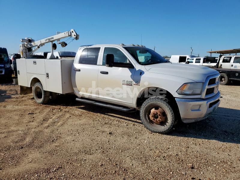 Photo 3 of 2018 RAM 3500 (VIN 3C7WRTCL9JG259397)