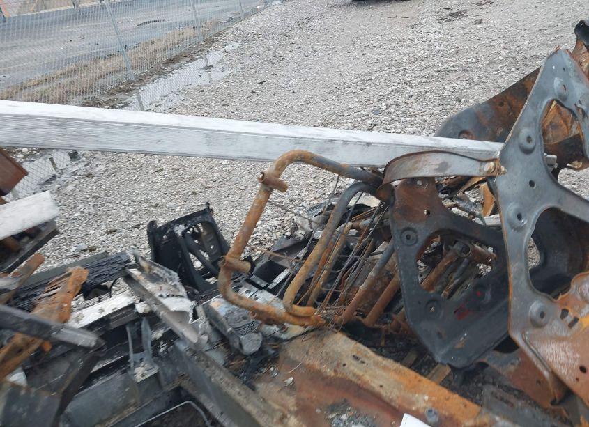 Photo 6 of 2022 Ram Promaster 3500 CUTAWAY LOW ROOF (VIN 3C7WRVLGXNE131573)