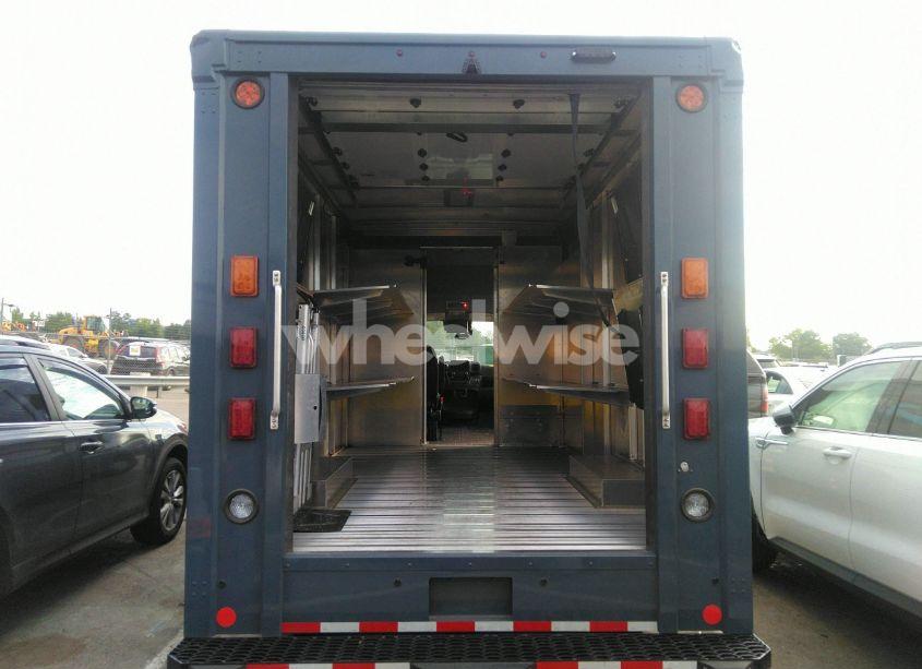 Photo 8 of 2022 Ram Promaster 3500 CUTAWAY LOW ROOF (VIN 3C7WRVMG0NE117471)