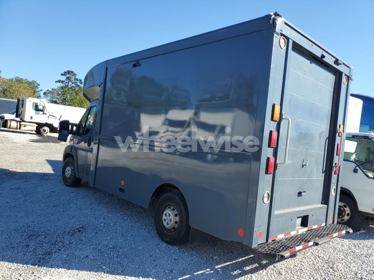 Photo 2 of 2022 RAM PROMASTER 3500 3500 STANDARD N/A (VIN 3C7WRVMG7NE137054)