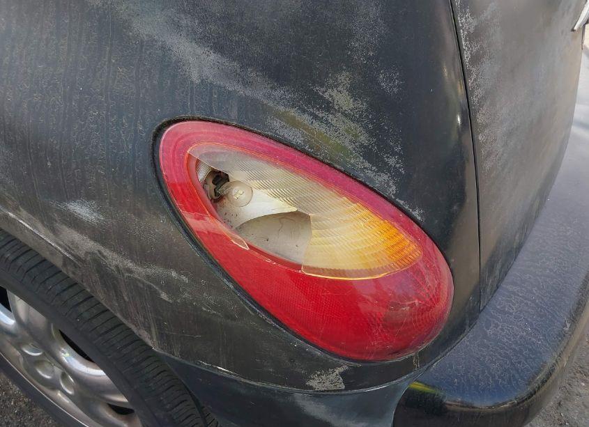 Photo 12 of 2001 Chrysler Pt CRUISER (VIN 3C8FY4BB11T266350)